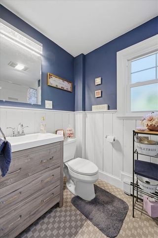 131 Henry Street, Uxbridge, MA 01569