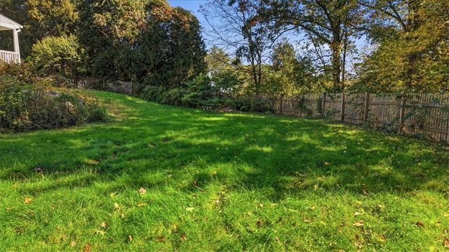 131 Henry Street, Uxbridge, MA 01569