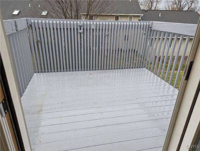 21 Nouveau Place, Perinton, NY 14450