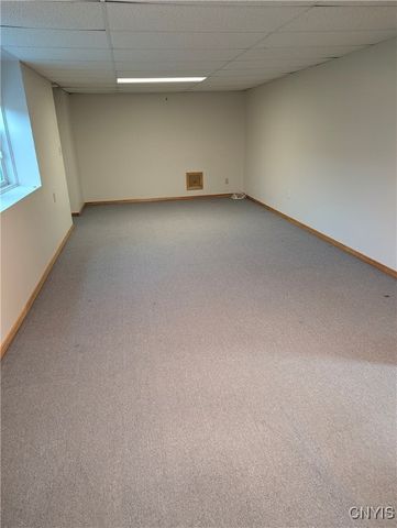 21 Nouveau Place, Perinton, NY 14450