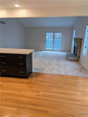 21 Nouveau Place, Perinton, NY 14450