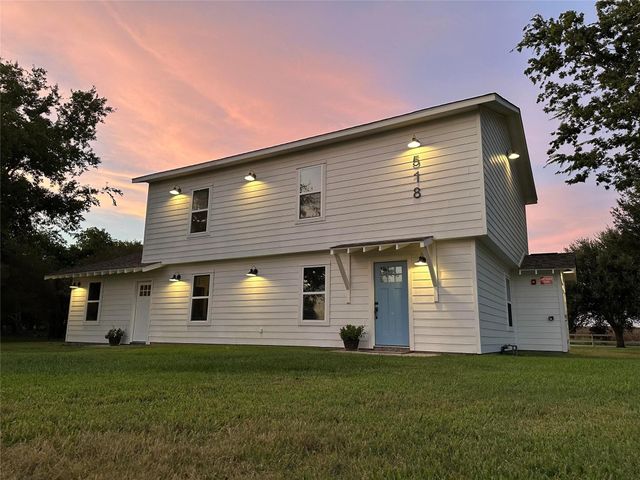 518 Anton Stade Road, Rosenberg, TX 77471