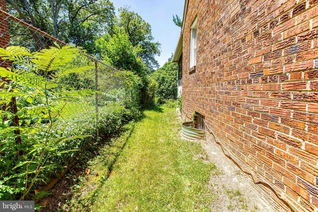 1714 61ST, Landover, MD 20785