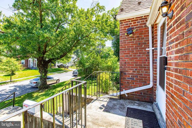 1714 61ST, Landover, MD 20785