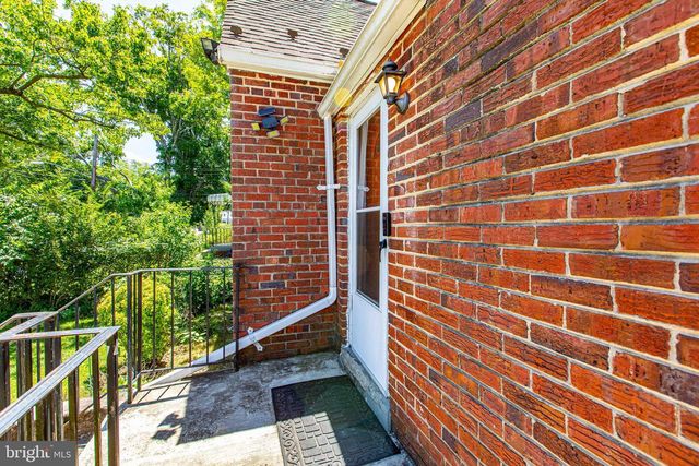 1714 61ST, Landover, MD 20785
