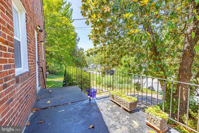 1714 61ST, Landover, MD 20785