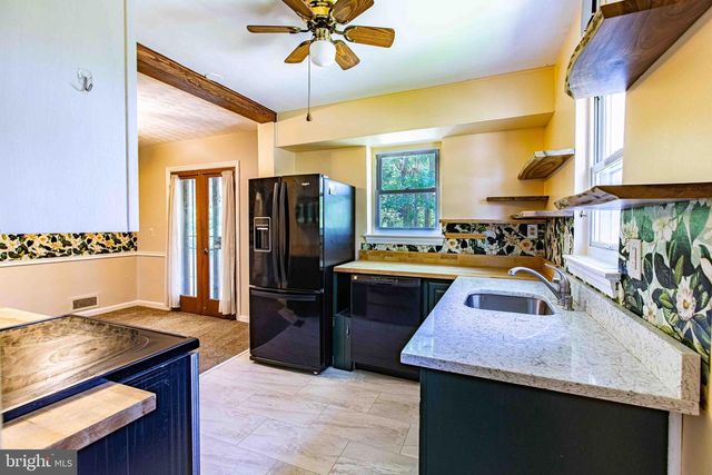 1714 61ST, Landover, MD 20785