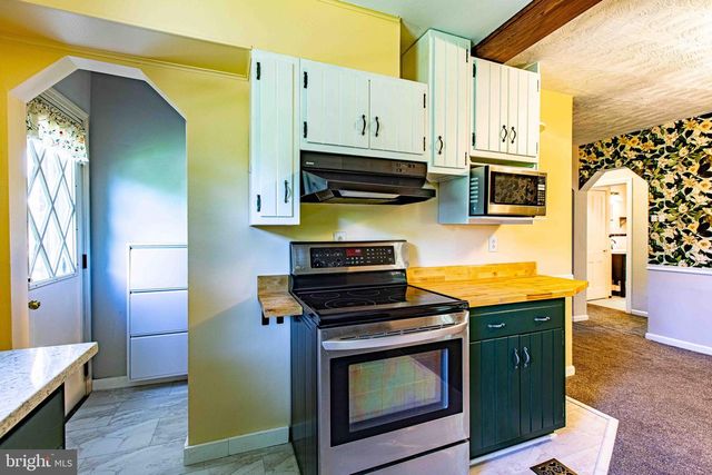 1714 61ST, Landover, MD 20785