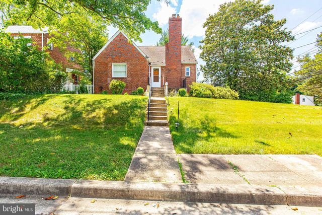 1714 61ST, Landover, MD 20785