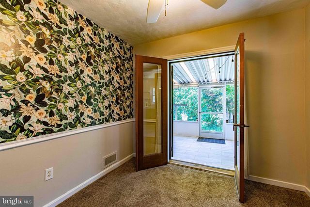 1714 61ST, Landover, MD 20785