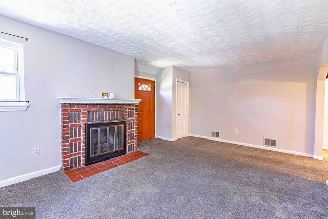 1714 61ST, Landover, MD 20785