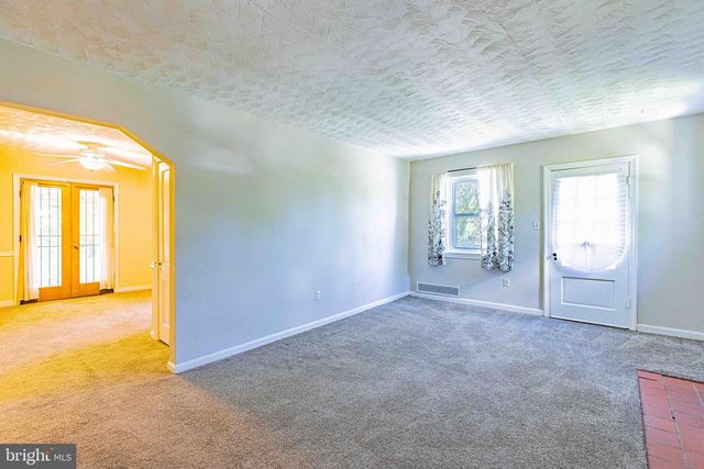 1714 61ST, Landover, MD 20785