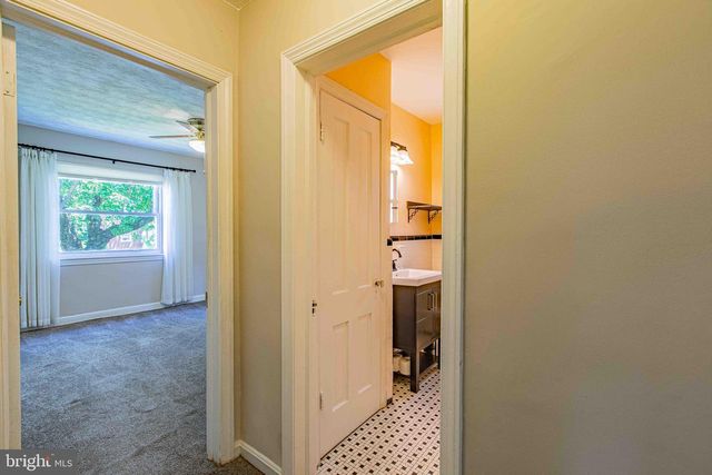 1714 61ST, Landover, MD 20785
