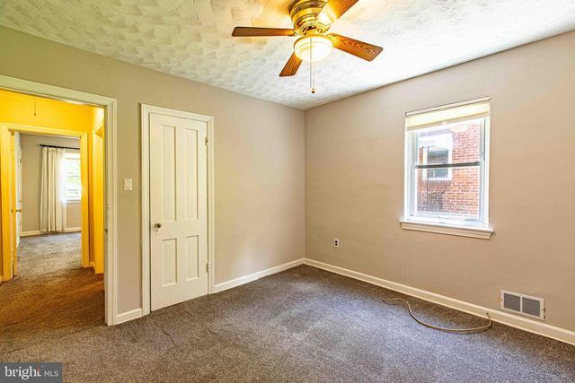 1714 61ST, Landover, MD 20785