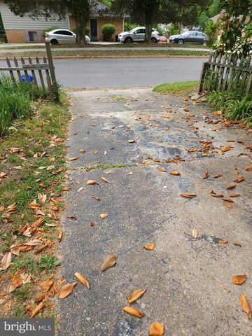 1714 61ST, Landover, MD 20785