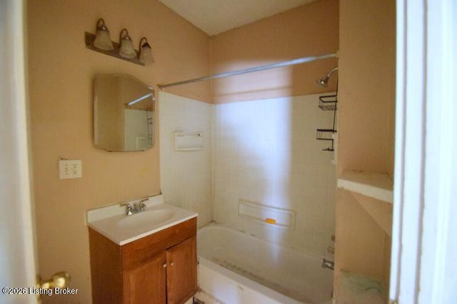 3418 Dearcy Ave, Louisville, KY 40215