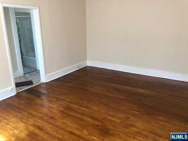 82 Park Avenue 1, Rutherford, NJ 07070