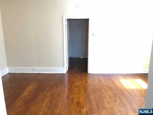 82 Park Avenue 1, Rutherford, NJ 07070