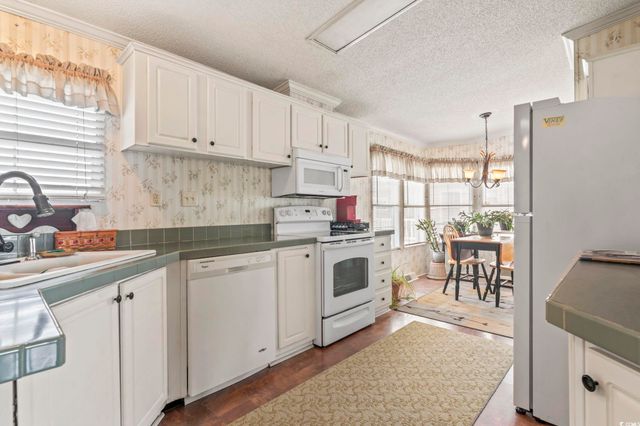 206 Weyburn St., Myrtle Beach, SC 29579