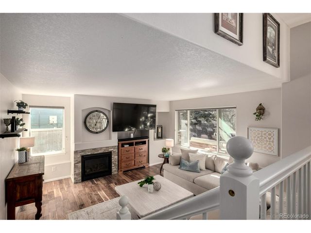 2303 Dogwood Dr, Erie, CO 80516