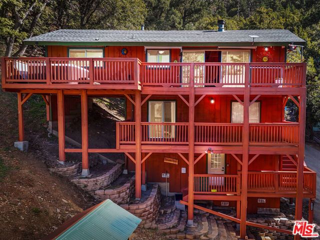 1412 Lassen Way, Pine Mtn Club, CA 93222