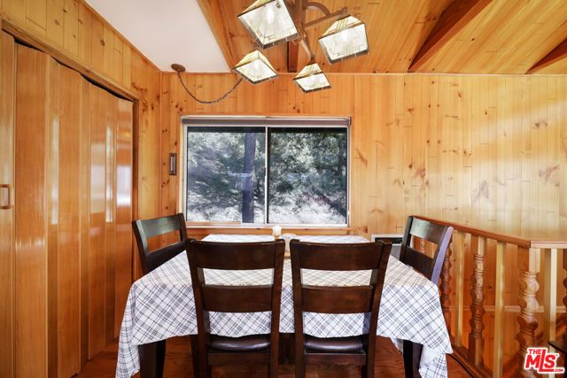 1412 Lassen Way, Pine Mtn Club, CA 93222