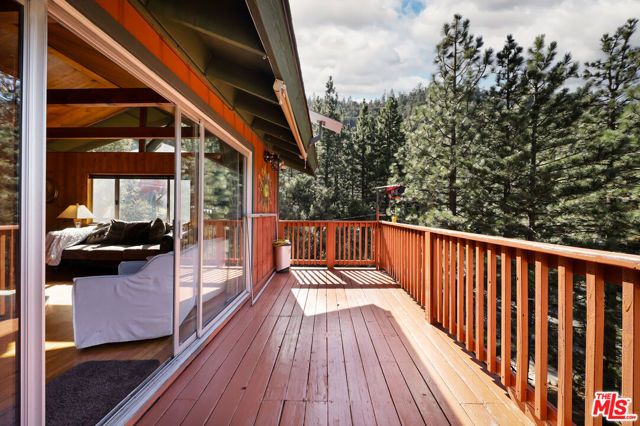 1412 Lassen Way, Pine Mtn Club, CA 93222