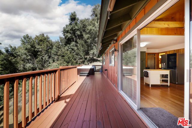 1412 Lassen Way, Pine Mtn Club, CA 93222