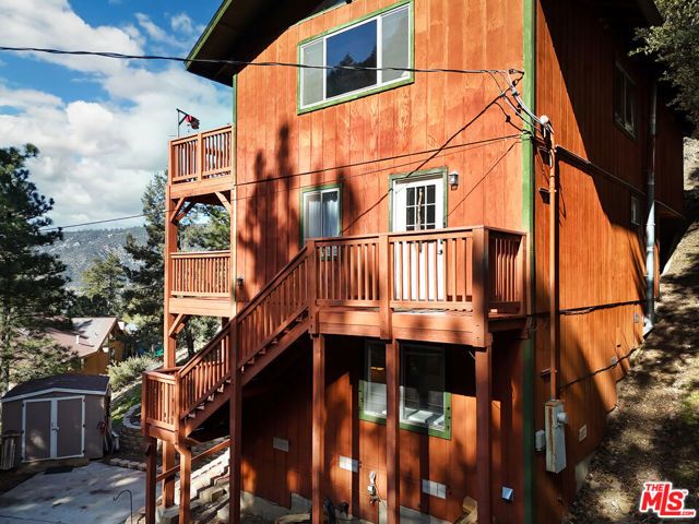 1412 Lassen Way, Pine Mtn Club, CA 93222