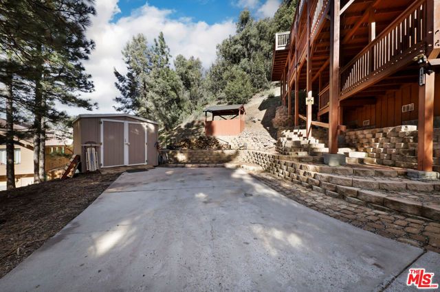1412 Lassen Way, Pine Mtn Club, CA 93222