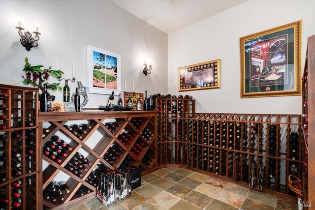 3729 Skyfarm Dr, Santa Rosa, CA 95403