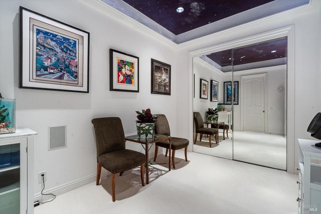 3729 Skyfarm Dr, Santa Rosa, CA 95403