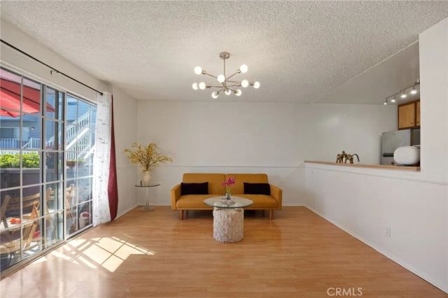 20930 Parthenia, Canoga Park, CA 91304