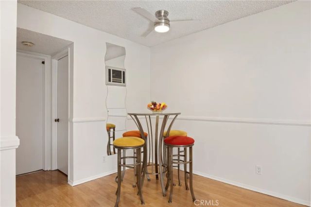 20930 Parthenia, Canoga Park, CA 91304