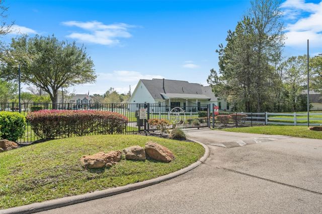 12319 Pin Oak Drive, Magnolia, TX 77354