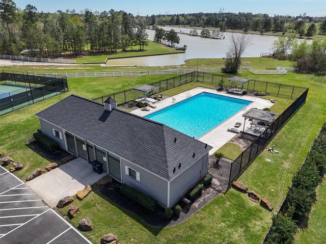 12319 Pin Oak Drive, Magnolia, TX 77354