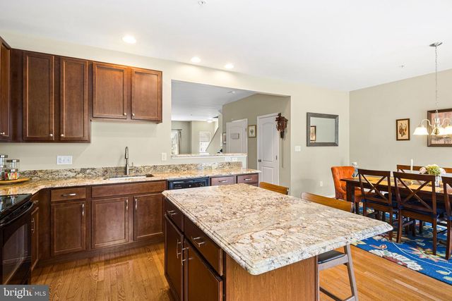 12 MUNRO RD, Newark, DE 19711