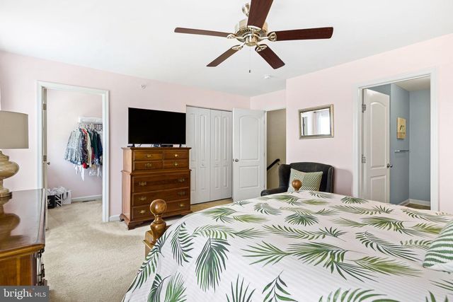 12 MUNRO RD, Newark, DE 19711