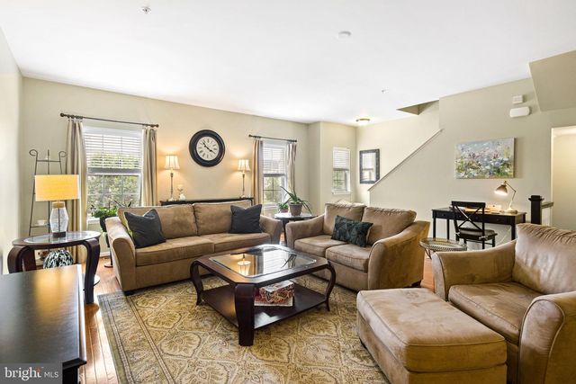 12 MUNRO RD, Newark, DE 19711