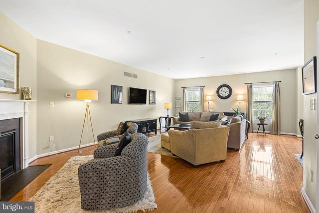 12 MUNRO RD, Newark, DE 19711