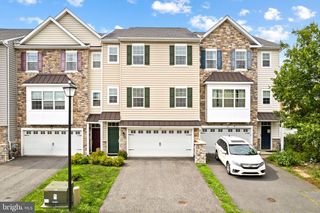 12 MUNRO RD, Newark, DE 19711