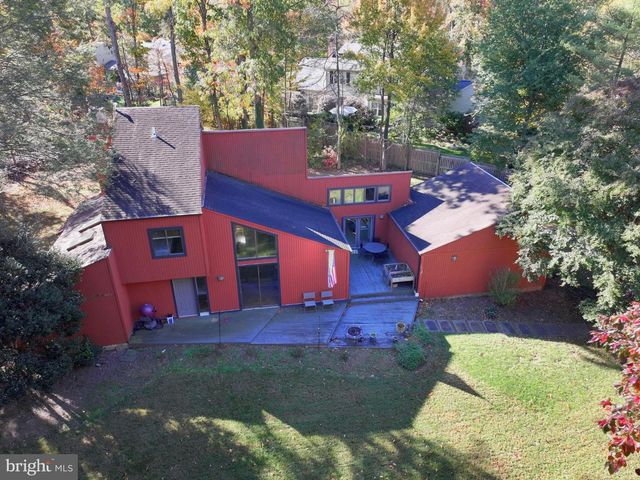 11813 VALE RD, Oakton, VA 22124