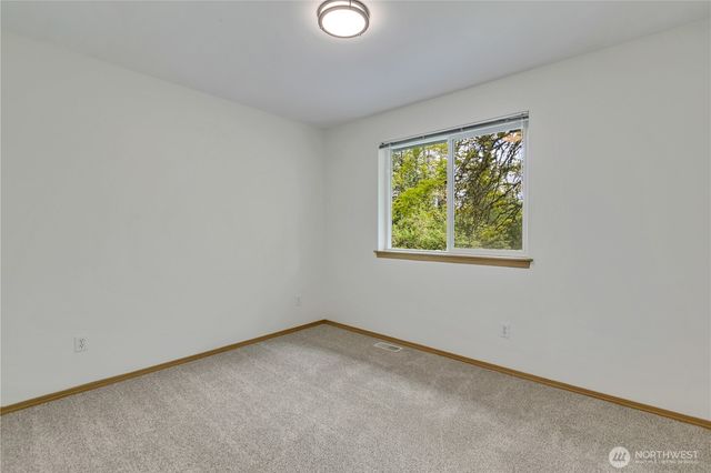 28539 298th Place SE, Ravensdale, WA 98051