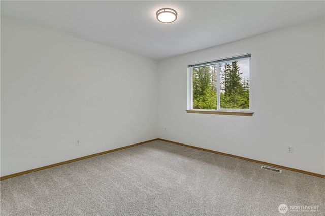 28539 298th Place SE, Ravensdale, WA 98051