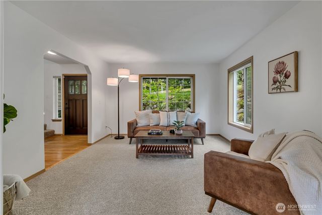 28539 298th Place SE, Ravensdale, WA 98051