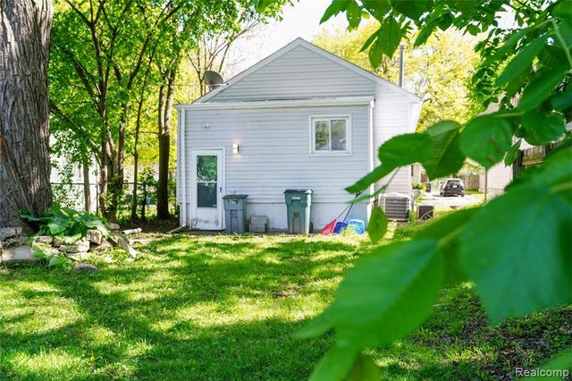 1803 Channing Street, Ferndale, MI 48220
