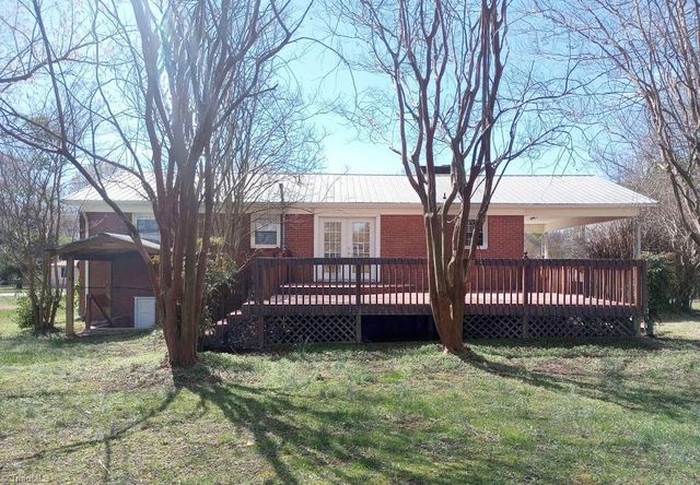 519 Kime Avenue, Liberty, NC 27298