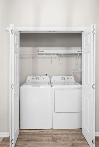 900 Dove Ridge Cir, Nashville, TN 37221