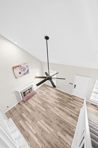 900 Dove Ridge Cir, Nashville, TN 37221