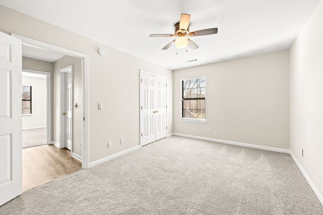 900 Dove Ridge Cir, Nashville, TN 37221